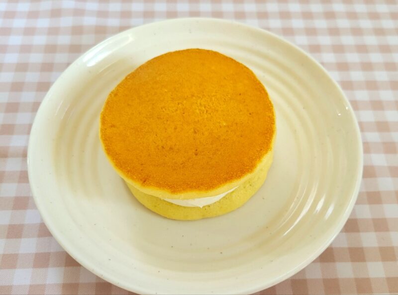 国産バターと自家炊き餡のパンケーキの全体