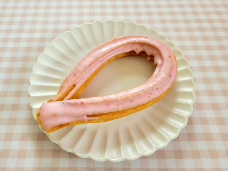 ストロベリーチュロの全体