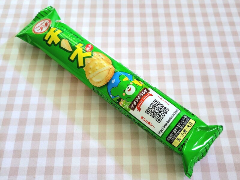 チーズクラッカーのパッケージ
