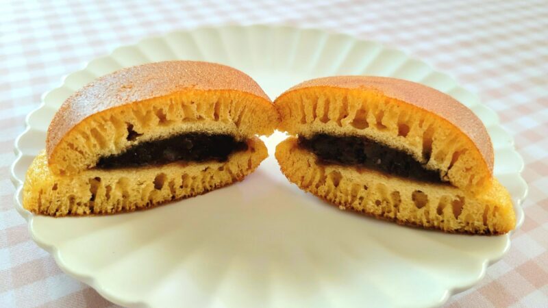ふぞろいどら焼きのカット断面